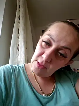 AvaLloyd online show from March 2025 05:19:01 AM