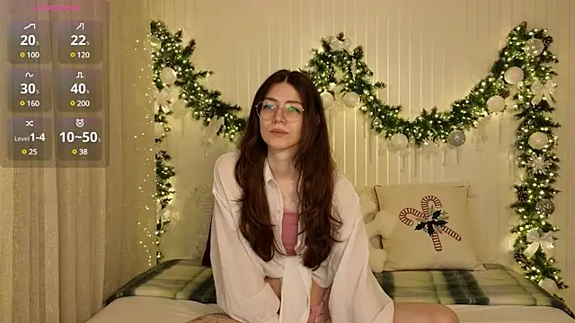 Ester Hill online show from January 2025 10:16:02 PM