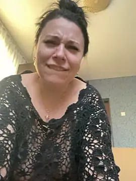 Snapshot of CuteNata chatting on December 2024 11:50:02 AM CuteNata online show from December 2024 11:50:02 AM