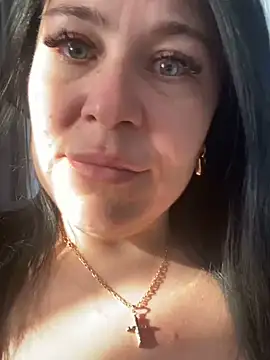 Snapshot of CuteNata chatting on February 2025 01:10:01 PM CuteNata online show from February 2025 01:10:01 PM