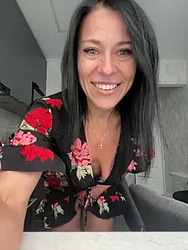 Snapshot of CuteNata chatting on October 2025 11:40:02 AM CuteNata online show from October 2025 11:40:02 AM