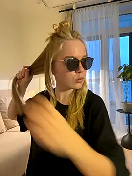 Little Forest ELF online show from November 2025 11:53:02 AM