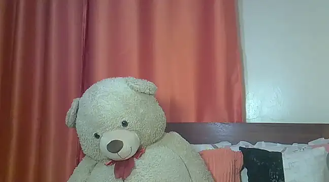 Snapshot of freaky_juicy chatting on February 2025 10:52:02 PM freaky juicy online show from February 2025 10:52:02 PM