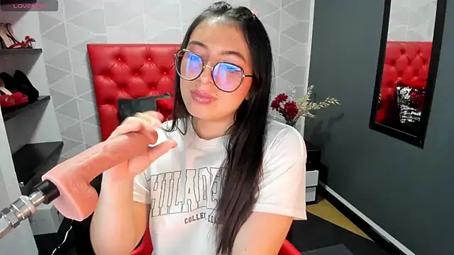 MiaWils  online show from February 2025 10:36:01 PM