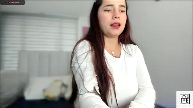 Snapshot of _Susiee_ chatting on November 2025 02:27:01 PM Susiee online show from November 2025 02:27:01 PM