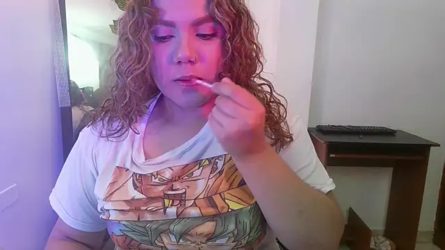 Snapshot of moon_sunflower chatting on May 2026 10:04:02 PM moon sunflower online show from May 2026 10:04:02 PM