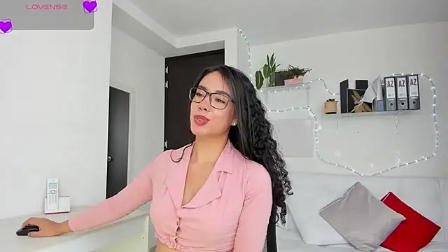 susana monroy online show from June 2026 07:07:01 PM