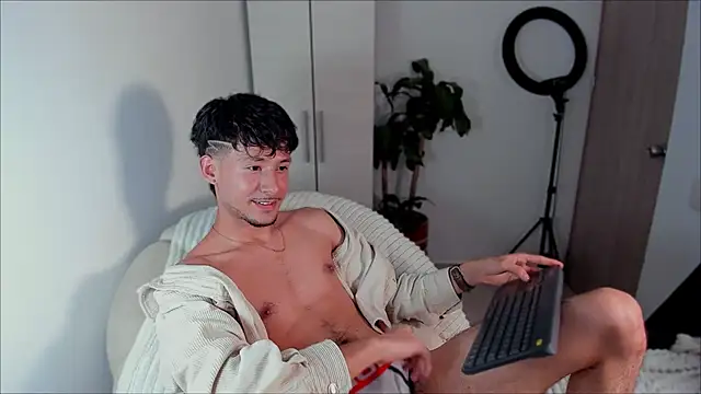 dimitri targaryen online show from January 2025 07:31:01 AM