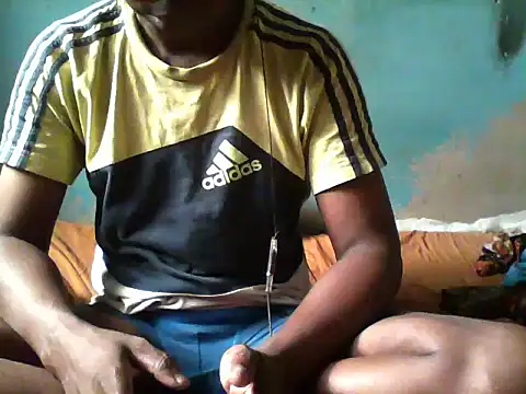 Snapshot of little__joy chatting on December 2025 02:23:02 PM little joy online show from December 2025 02:23:02 PM