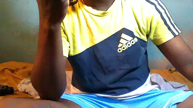 Snapshot of little__joy chatting on February 2026 02:11:02 PM little joy online show from February 2026 02:11:02 PM