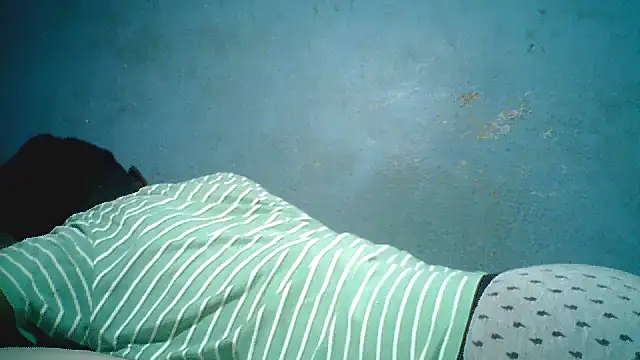 Snapshot of little__joy chatting on June 2026 09:14:01 AM little joy online show from June 2026 09:14:01 AM