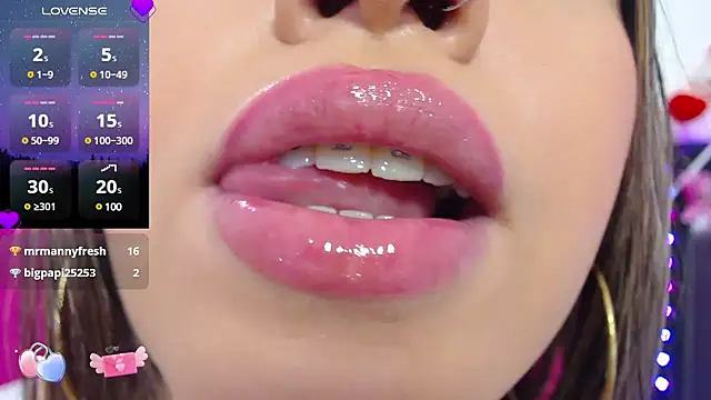 Snapshot of krysten_ritter2 chatting on March 2025 10:46:02 AM krysten ritter2 online show from March 2025 10:46:02 AM