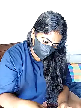 Snapshot of DISNI1997 chatting on January 2025 03:46:01 AM DISNI1997 online show from January 2025 03:46:01 AM