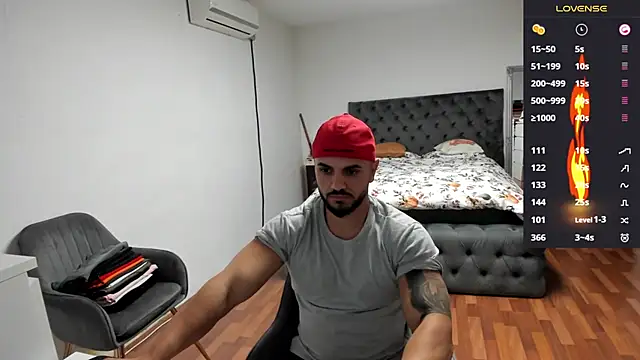 supermanboy94 online show from September 2025 06:29:01 AM