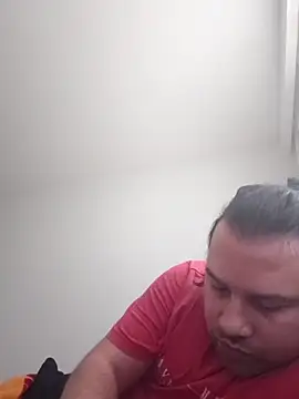 raducelfrumos99 online show from March 2026 12:43:01 PM