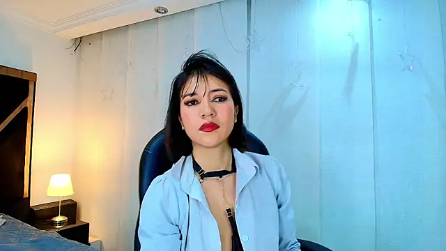 lina bedoya  online show from March 2026 11:37:02 AM