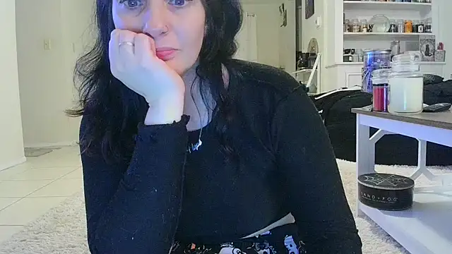 CrystalLakeXO online show from October 2025 04:32:02 AM