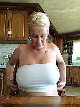 Lotus-blume1 online show from September 2025 08:49:02 AM