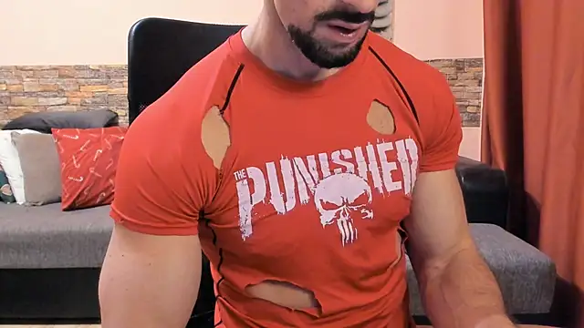 HotHunkTrainer online show from January 2026 10:19:02 AM