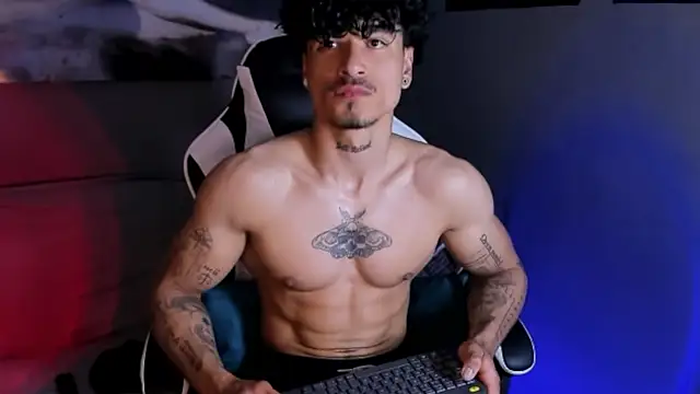 Thomas Fit1 online show from April 2026 01:59:02 AM