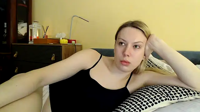 Scarlettford online show from December 2024 03:11:01 PM