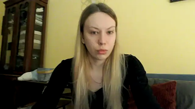 Scarlettford online show from February 2025 04:11:02 PM