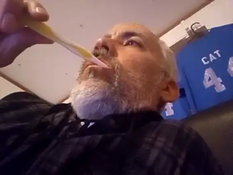 Xoc8  online show from February 2025 11:46:01 PM