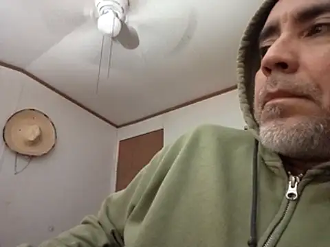 Snapshot of Xoc8_ chatting on January 2026 10:13:01 PM Xoc8 online show from January 2026 10:13:01 PM