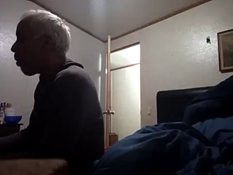 Snapshot of Xoc8_ chatting on January 2026 12:47:01 AM Xoc8 online show from January 2026 12:47:01 AM