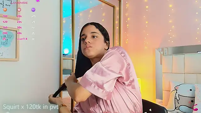 Snapshot of anahi_maite chatting on February 2026 07:40:01 PM anahi maite online show from February 2026 07:40:01 PM