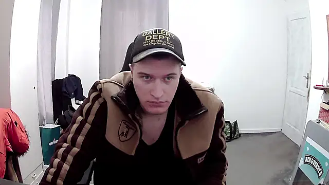 PKrisztian online show from March 2026 12:33:11 PM