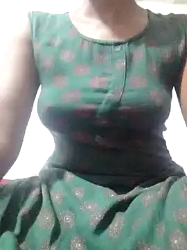 Snapshot of rituporna2004 chatting on January 2025 02:07:02 PM rituporna2004 online show from January 2025 02:07:02 PM