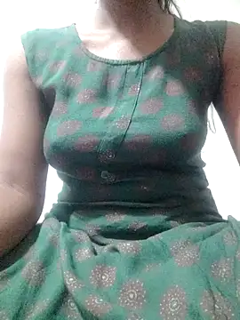 Snapshot of rituporna2004 chatting on February 2025 02:05:01 PM rituporna2004 online show from February 2025 02:05:01 PM