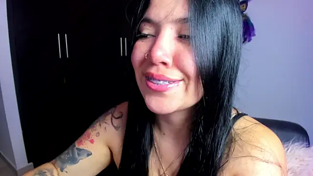 AilynRed online show from January 2025 04:08:02 AM