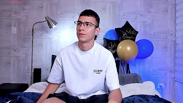 SymonPrince online show from January 2026 11:10:01 PM