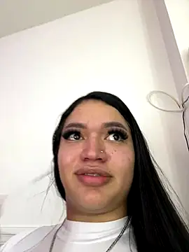 GemaGranadoss online show from September 2025 02:16:02 AM