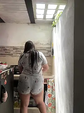 GemaGranadoss online show from February 2026 05:13:02 PM