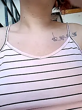 ConeNella online show from January 2025 02:52:01 PM