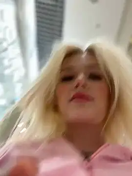 MilaDemies online show from December 2024 01:22:02 PM