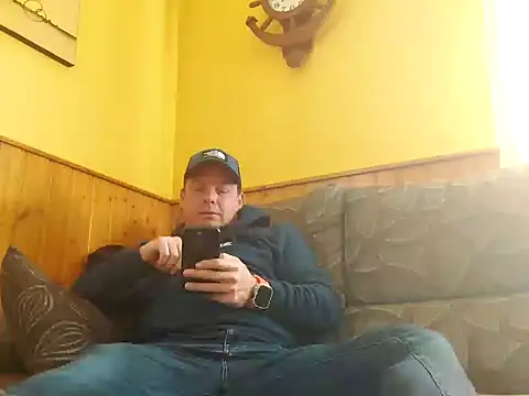 Snapshot of Jose_HotLatino chatting on March 2026 02:28:01 PM Jose HotLatino online show from March 2026 02:28:01 PM