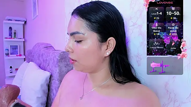 Snapshot of evelinn_belen chatting on May 2026 12:21:01 PM evelinn belen online show from May 2026 12:21:01 PM