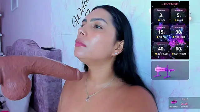 Snapshot of evelinn_belen chatting on May 2026 11:50:01 AM evelinn belen online show from May 2026 11:50:01 AM