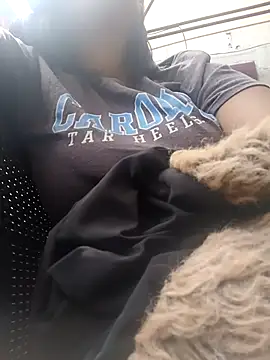 lia mariana online show from February 2026 04:47:02 PM