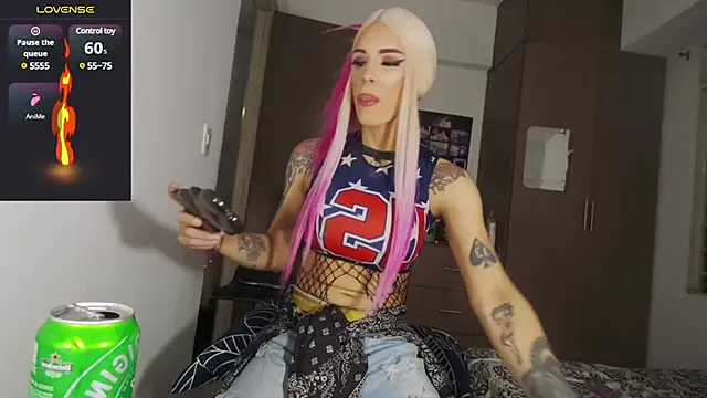 Snapshot of MissIvanna chatting on January 2025 12:47:01 AM MissIvanna online show from January 2025 12:47:01 AM