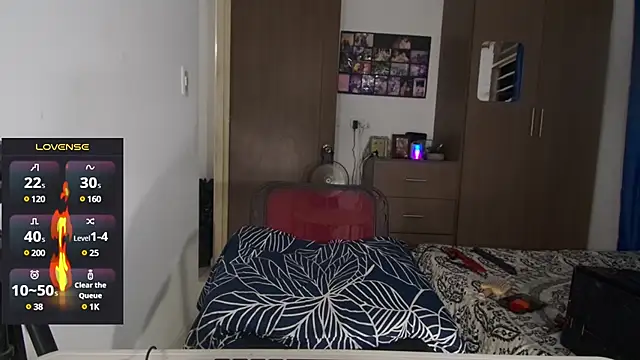 Snapshot of MissIvanna chatting on January 2025 05:41:02 AM MissIvanna online show from January 2025 05:41:02 AM