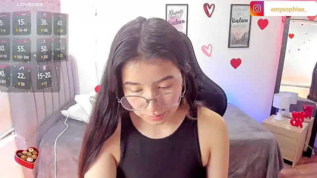 Amy joones online show from February 2025 04:36:02 PM