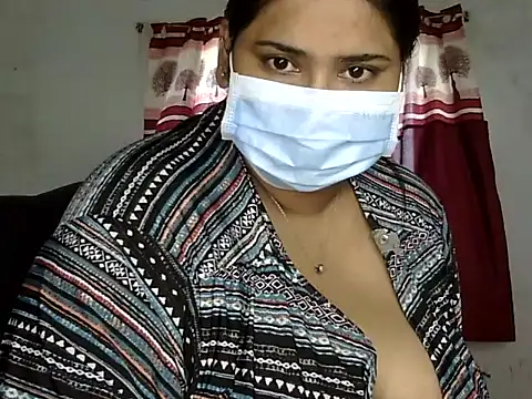 cutelady65 online show from September 2025 09:33:01 AM