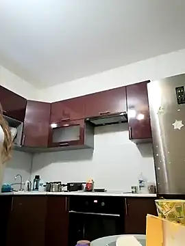 CatFerae online show from January 2025 02:21:01 PM