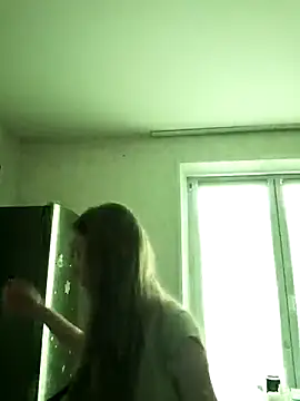 CatFerae online show from February 2025 05:51:02 AM