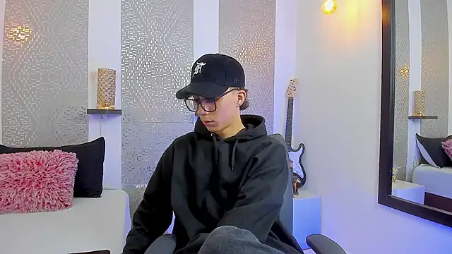 Nikolay Gregori online show from January 2025 04:23:02 AM